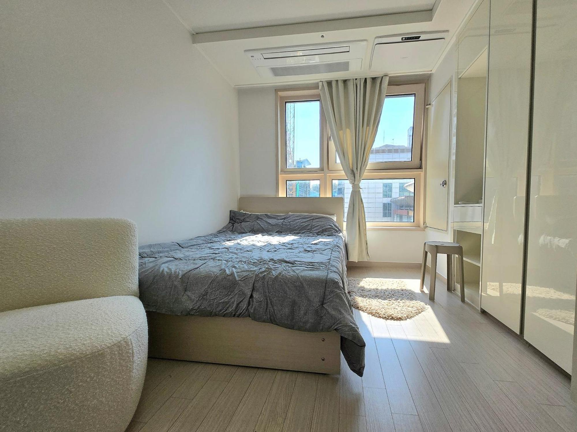Cozy House With View 13 Apartment